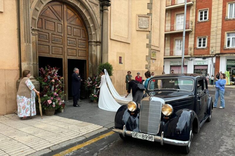 Mercedes Weddingscar